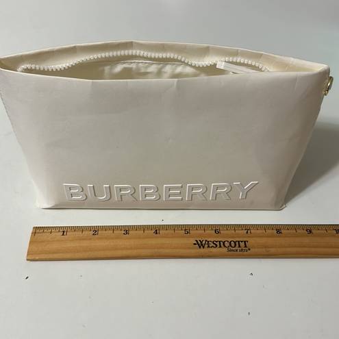 Burberry Pre‎ loved  white cosmetic make up bag 8 inches