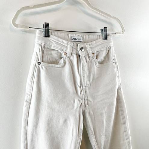 ZARA  Cropped High Rise Straight Leg Jeans White 2