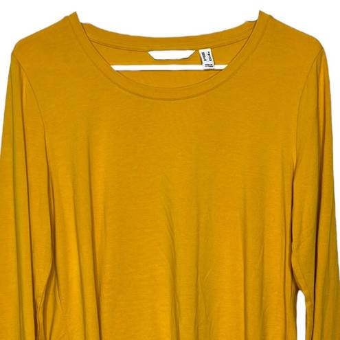 Isaac Mizrahi  Mustard Yellow Gold Long Sleeve Button Detail Top