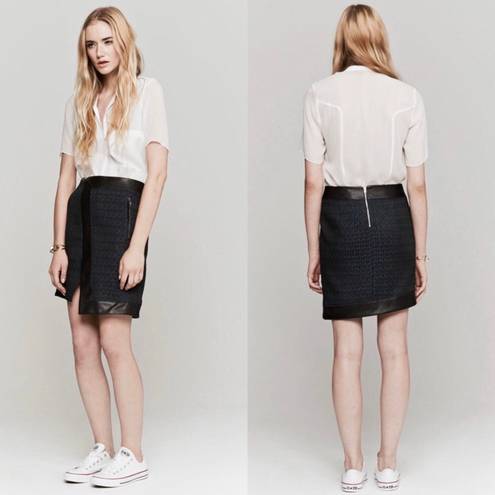 Helmut Lang Angled Peak Jacquard Leather Skirt size extra small XS