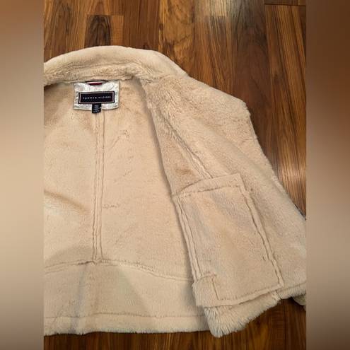 Tommy Hilfiger  jacket with crushed silver fabric and faux fur inside