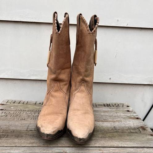 Laredo Vintage  tan suede leather cowgirl western boots