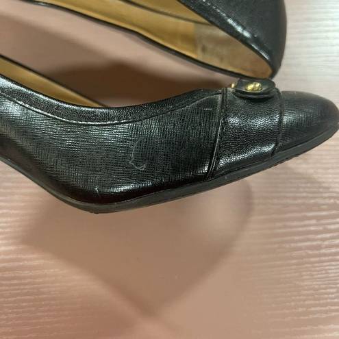 Tommy Hilfiger  Womens Size 8.5M Heels