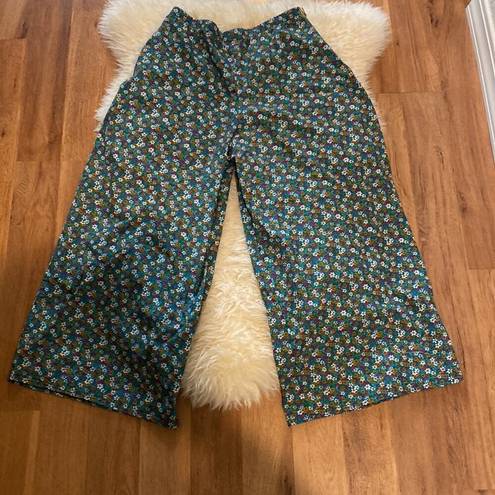 Krass&co Little Bee &  Floral Women’s Retro Culottes Wide Leg EUC Sz 26 Cropped