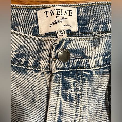 On Twelfth Twelve by  Women’s Distressed High-Rise Button Fly 90s Mom Jeans Sz 31