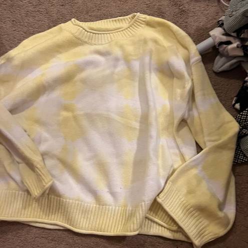 Elizabeth and James  sweater xl