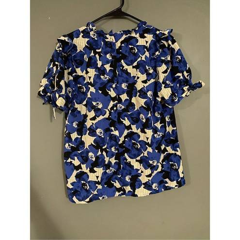 Who What Wear  Floral Ruffle Short Sleeve Top Size Small