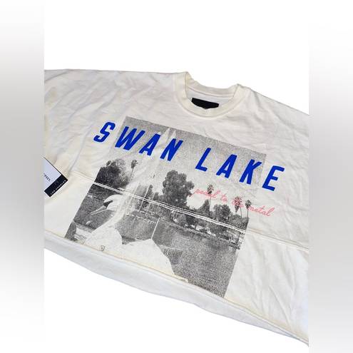 Spirit Jersey  Swan Lake Cropped Tee size  L