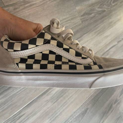 Vans Old Skool Primary Checkerboard Women’s Size 7