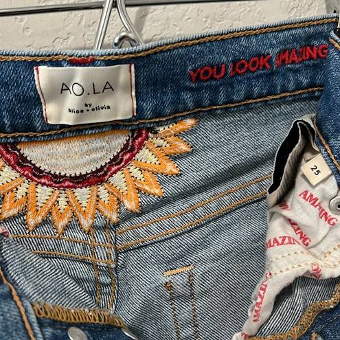 Alice + Olivia  AO LA High Rise Girlfriend Embroidered Mountain Jeans, Size 25