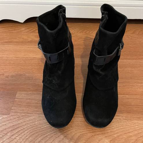 blowfish Size 8 Black Booties