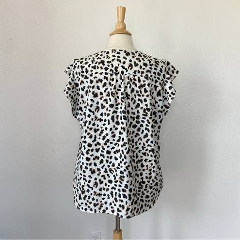 Cynthia Steffe White Animal Print Ruffle Short Sleeve V-Neck Chiffon Blouse