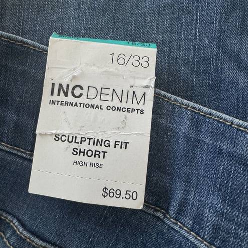 INC  SZ 16/33 Sculpting Fit Bermuda Jean Shorts Zip-Fly Whiskered Stretch No-Gap