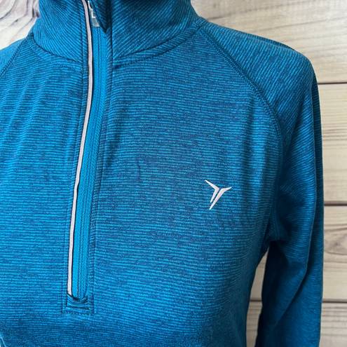 Old Navy Active Go-Dry Semi Fitted 1/4 Zip Pullover