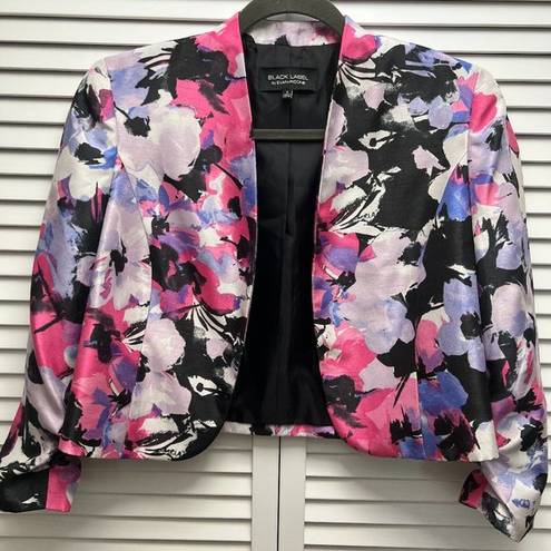 Black Label  by EVAN PICONE Floral Cropped Blazer Size 4