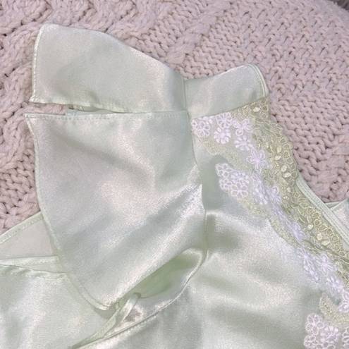 Oscar de la Renta  green silky nightgown size small vintage