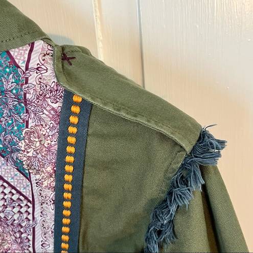 Matilda Jane  Lightweight Olive Green Boho Patchwork Ruffle Hem Jacket Sz Medium