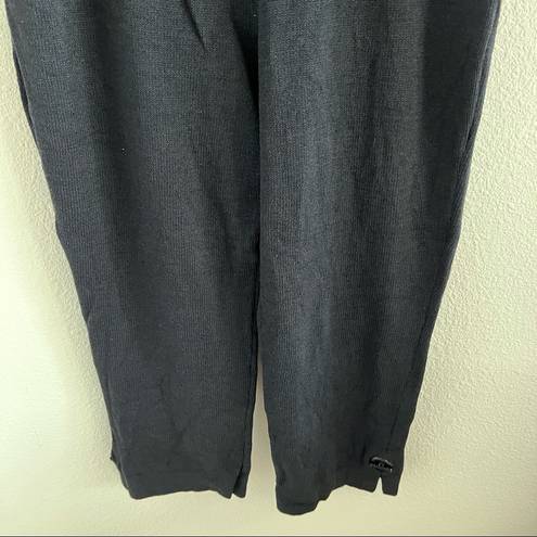 St. John  Collection Navy Blue Wide Leg Crop Santana Knit Pants 8