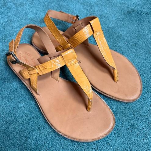 Kork-Ease  T-Strap Yellow Patent Leather Ankle Strap Thong Sandal Size 8