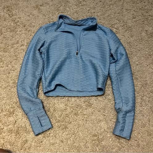 Buffbunny  cropped half zip size small
