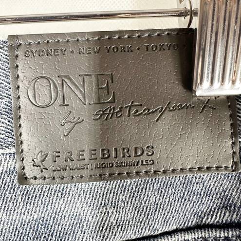 One Teaspoon  Rocky Freebird Cropped Skinny Distressed Jeans Size 29