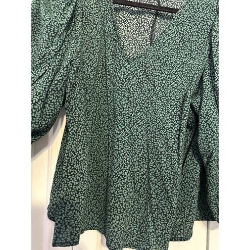 A New Day  green and black puff sleeved blouse XXL