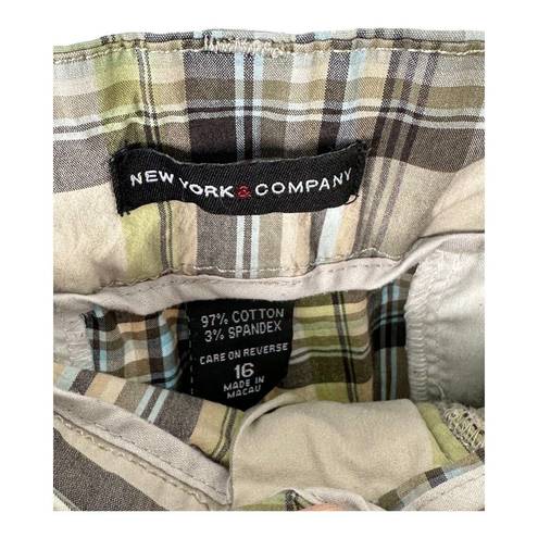 Krass&co New York  Green & Gray Plaid Bermuda Shorts Women's 16