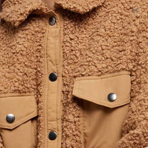 ONIA NWT  Sherpa Camel Light Brown Tan Oversized Jacket Nylon Furry Gorpcore XL