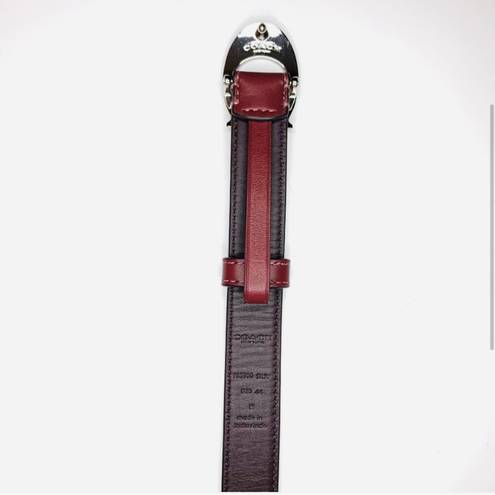 Coach NWOT  Skinny Leather Belt Oxblood With C Buckle Size Medium