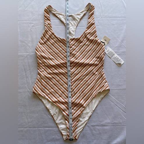 RVCA NWT  Racerback Swimsuit in Canyon Rose Size L/12‎