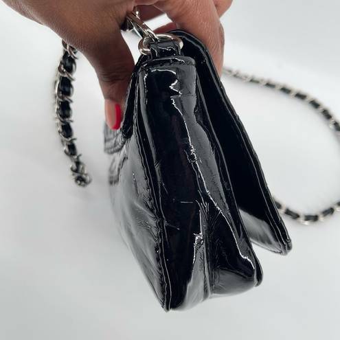 Big Buddha  Women’s Black Patent Leather Link Chain Strap Small Crossbody Bag