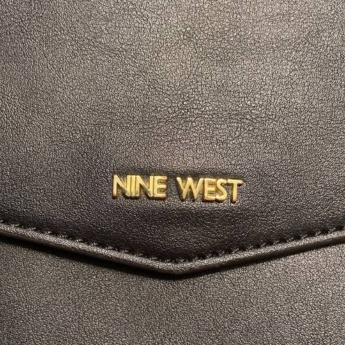 Nine West  Envelope Clutch Bag Black/Gold