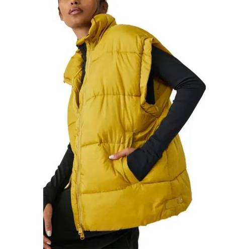 Free People Movement  In a Bubble Oversize Puffer Vest in Sulfur Springs X-Small