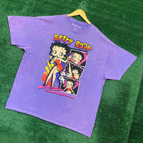 Betty Boop mineral wash tshirt size extra large