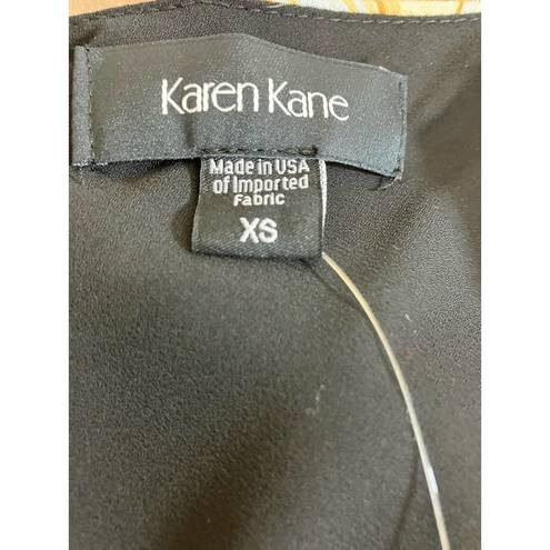 Karen Kane New  Floral Tank XS