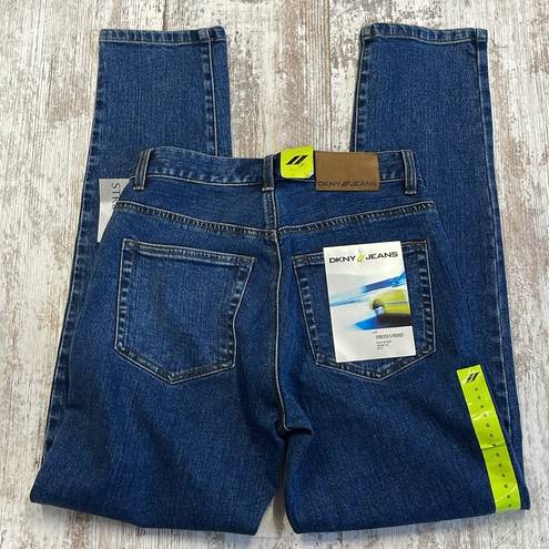 DKNY  Jeans NWT Stretch 5 Pocket Straight Leg Zip Fly Jeans Size 6