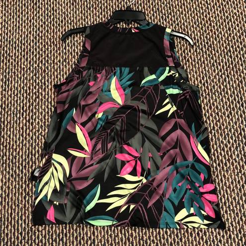 Xersion (JCPenney) brand Tropical Tank Top Sz M