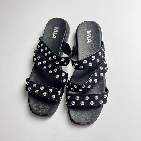 MIA  Women's Black Embellished Silver Studs  Kolete Sz 6.5