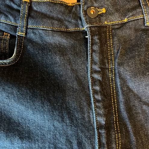 Pilcro  Anthropology split straight jeans size 32 dark wash