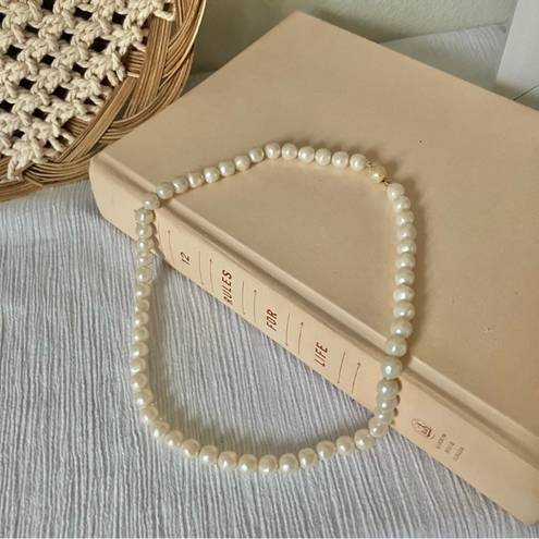 American Vintage Vintage “Ryver” Hidden Pearl Clasp Necklace 17.5” Baroque Ivory Cream Classic