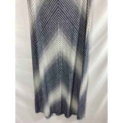 Max Studio  Chevron Stripe Maxi Skirt Size Medium