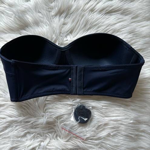 Tommy Hilfiger EUC  strapless molded bra