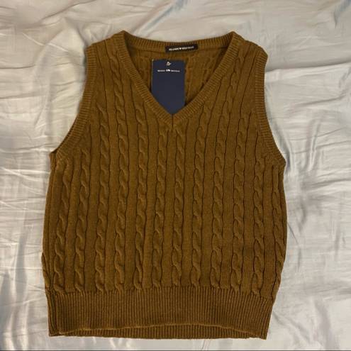 Brandy Melville  brown sweater Vest