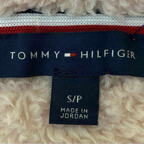 Tommy Hilfiger  pink, soft and cozy Sherpa fleece vest w/pockets. Size Small. EUC