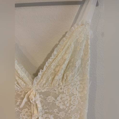 Vintage Gotham Ivory Lace Negligee Nightgown, Size Small