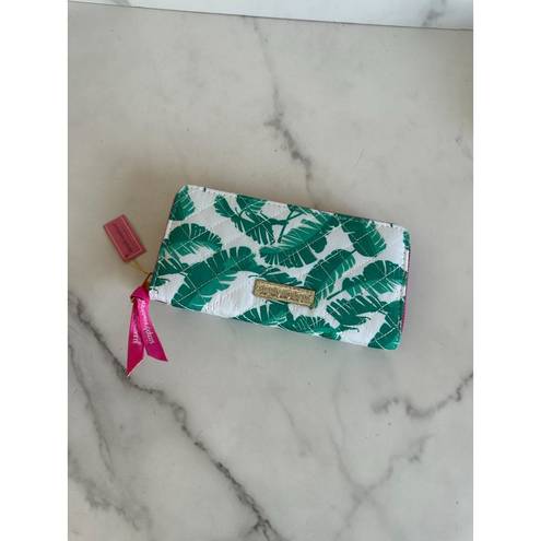 Simply Southern  Palm Leaf Print Zip Wristlet Wallet NEW