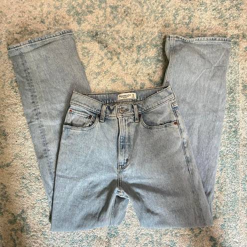 Abercrombie & Fitch High Waisted Jeans