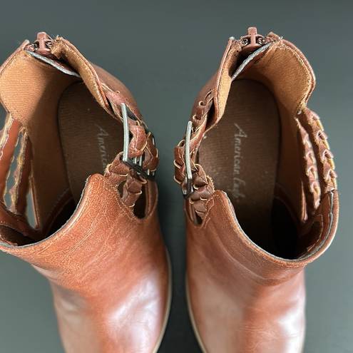 American Eagle  Tan Booties Sz 6.5