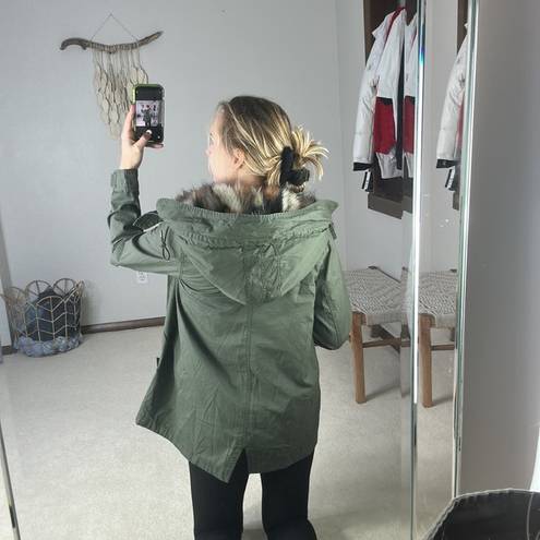 American Eagle : 3-in-1 Olive Green Faux Fur Utility Jacket