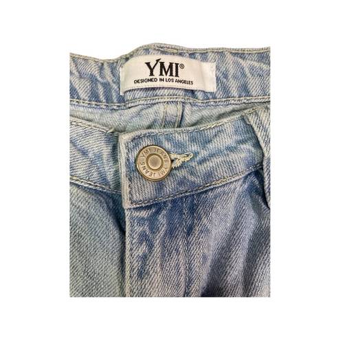 Ymi  Women's Jeans Sz 5 Light Wash Distressed Boyfriend Mid Rise